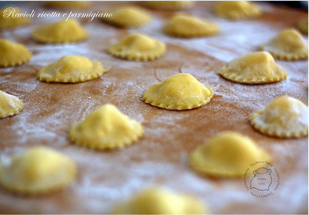 ravioli ricotta e parmigiano